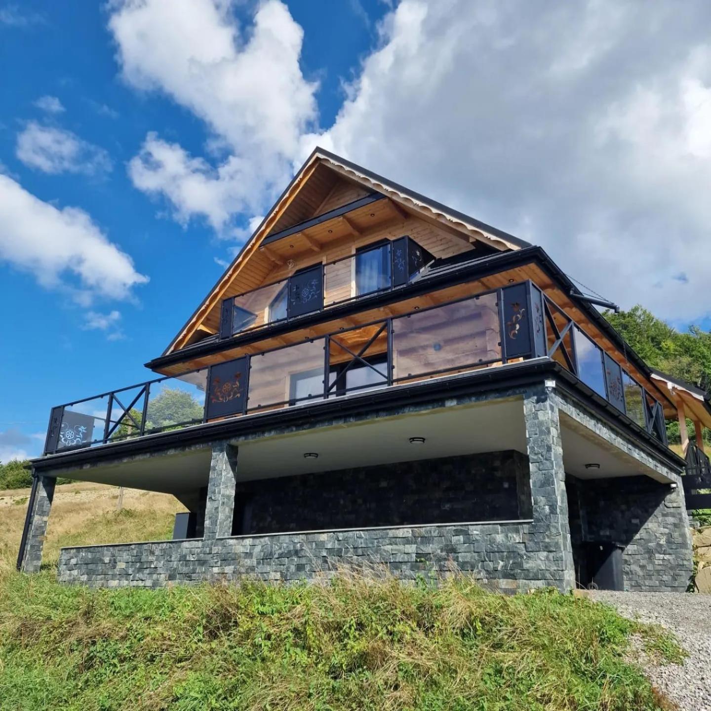 Montana Gorska Chata Brenna Exteriér fotografie